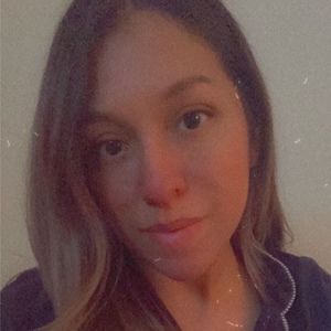 Meet your Posher, Itzel